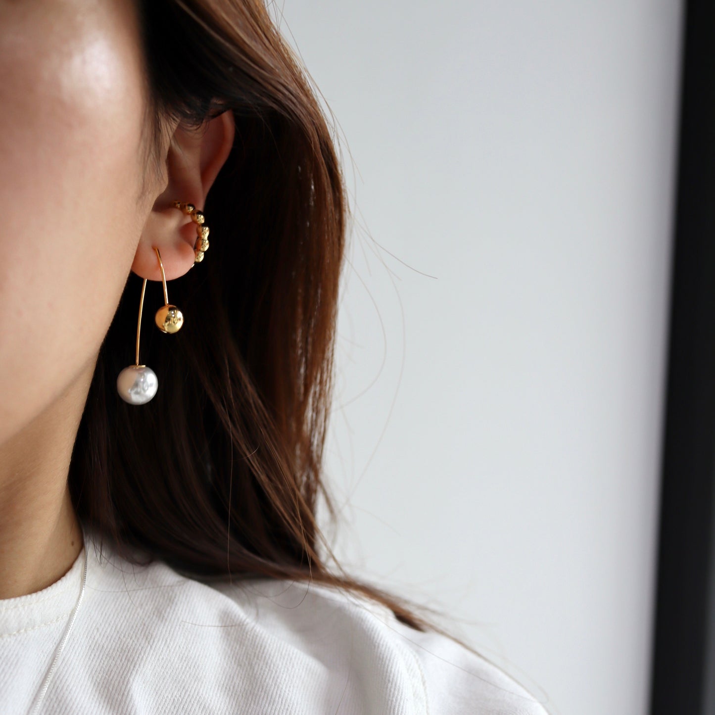 sharp curve pearl pierce