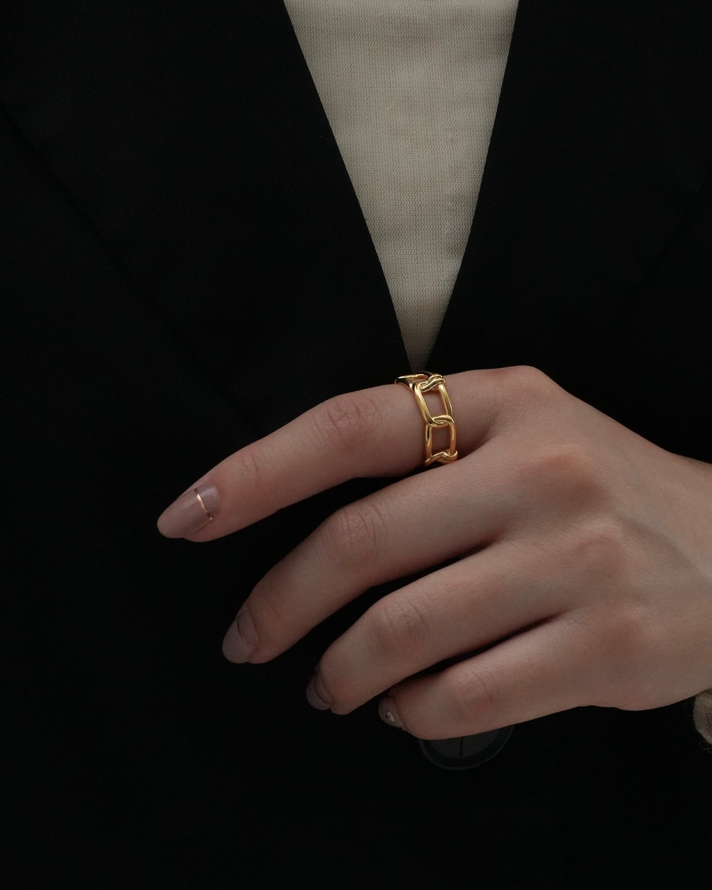 twist chain nuit ring