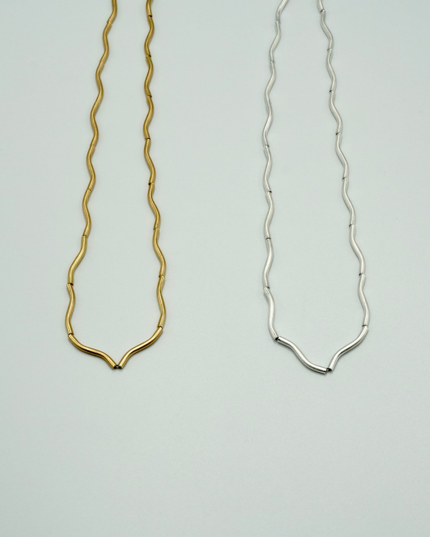 crooked line choker