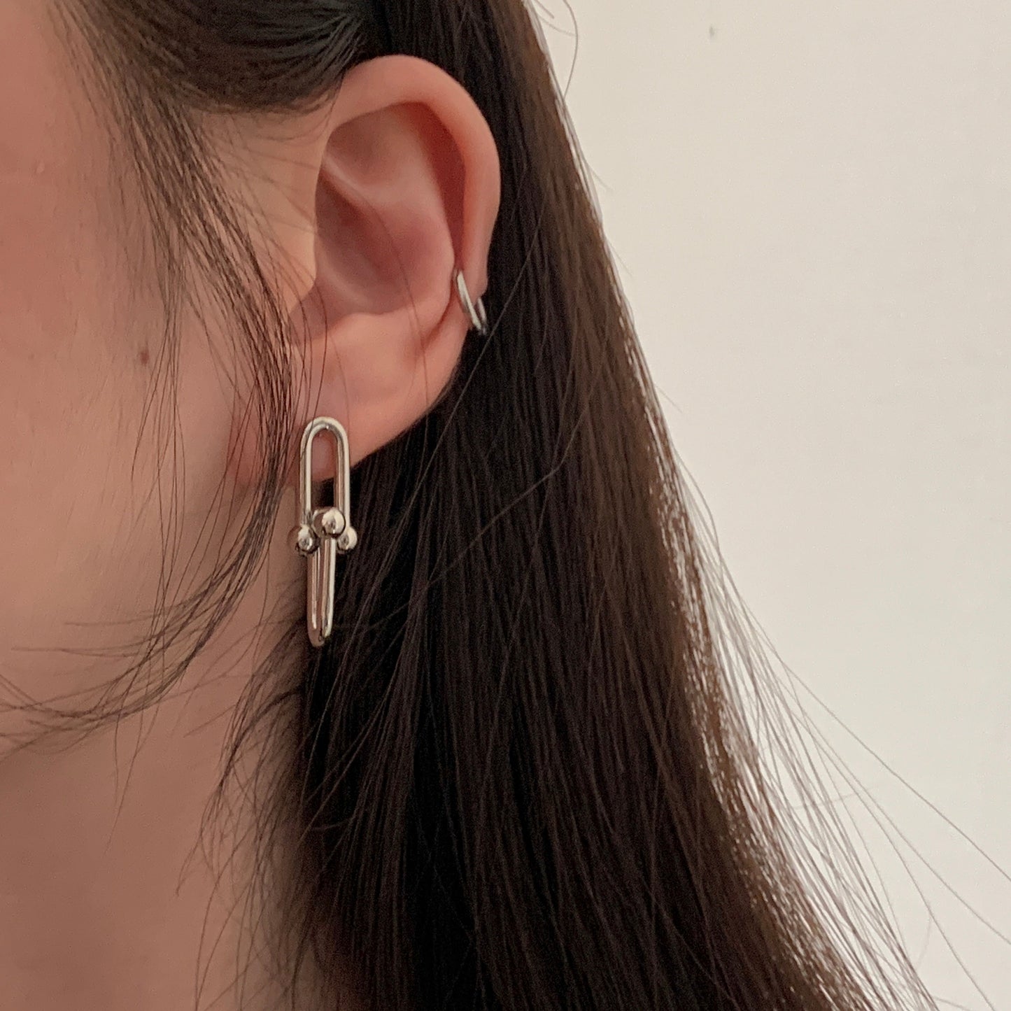 U×U chain pierce