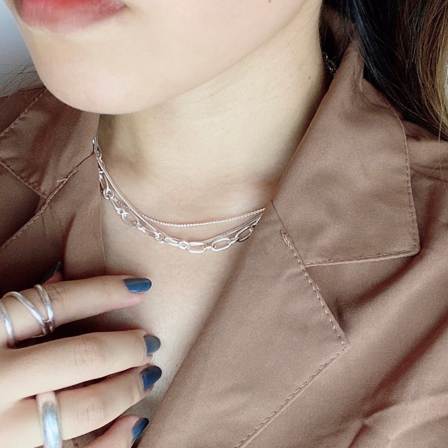 mate triple necklace