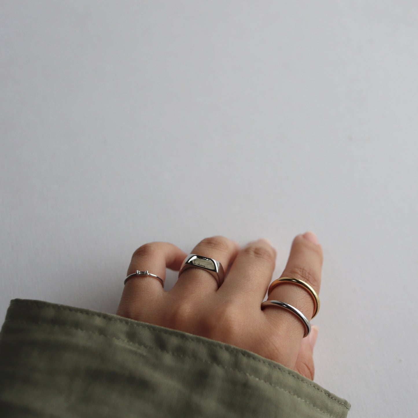 dot bijou ring