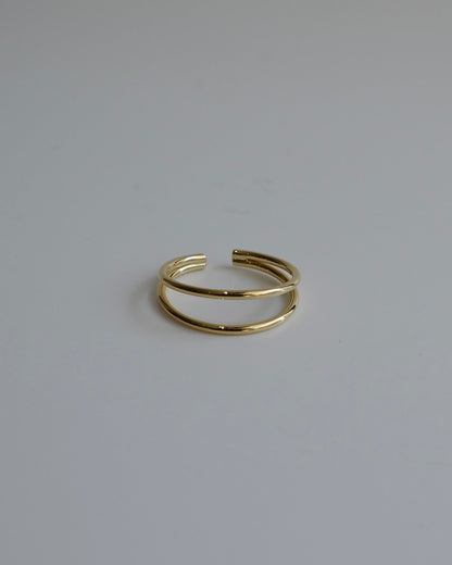w ear cuff