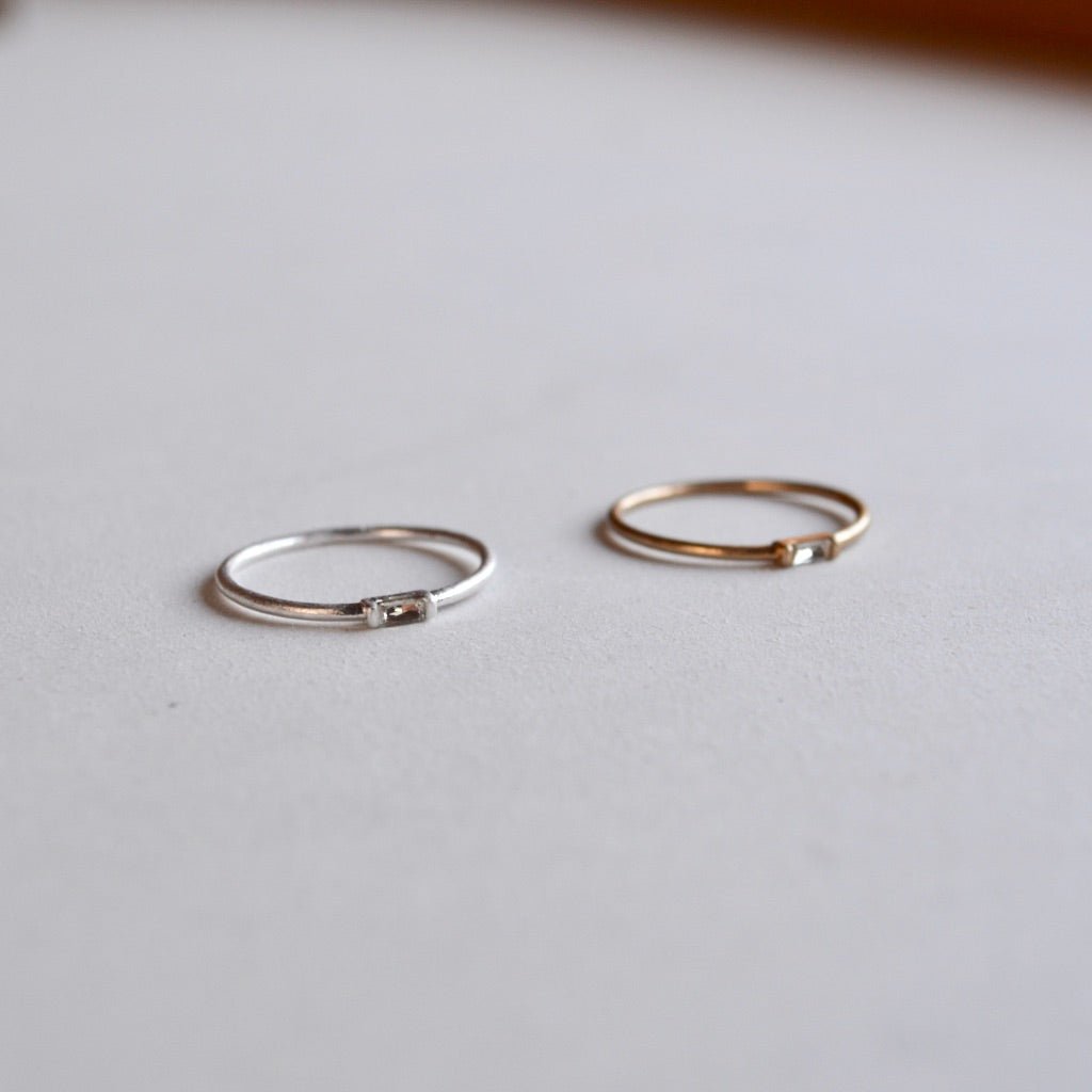 dot bijou ring