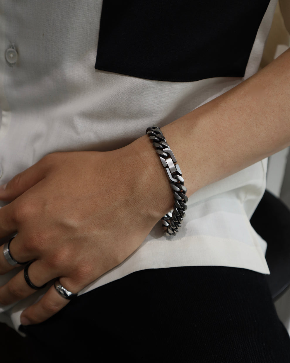 knitting thick stainless bracelet（stainless steel）
