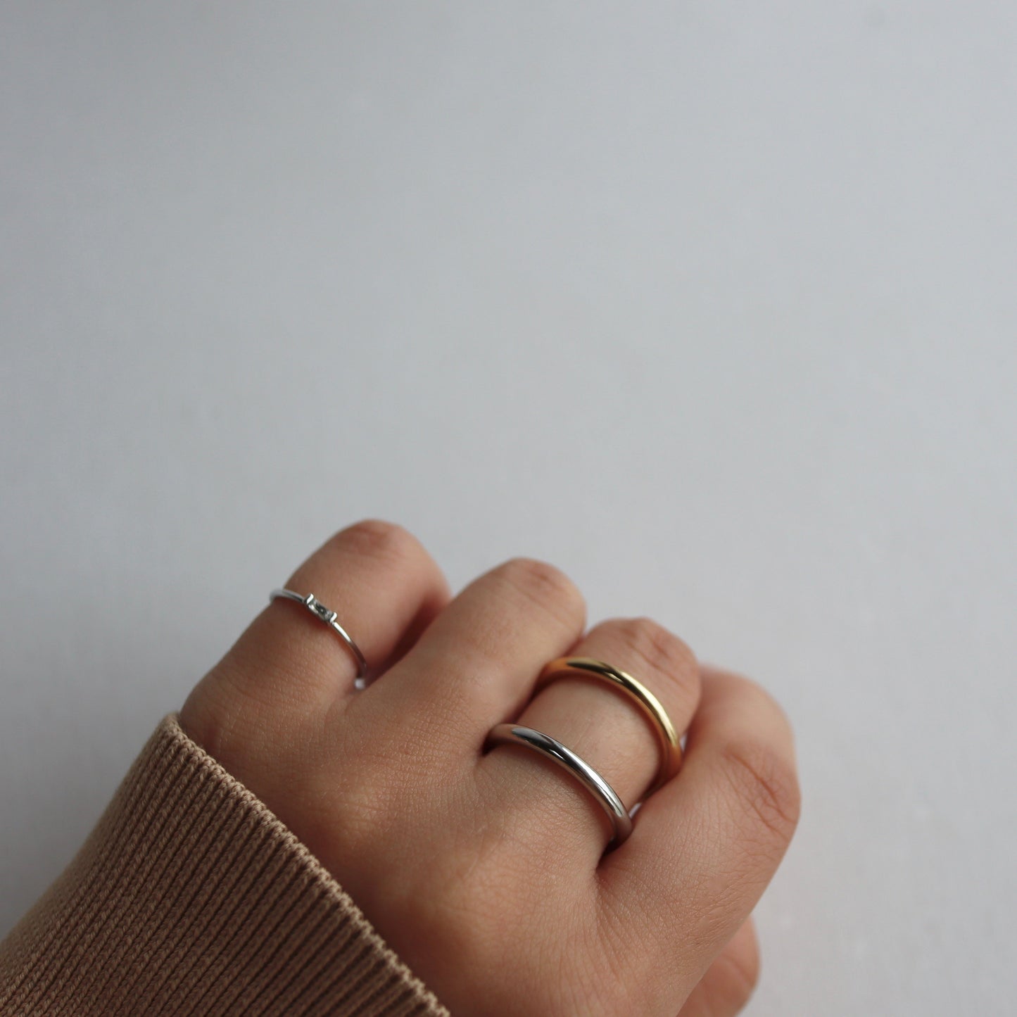 dot bijou ring
