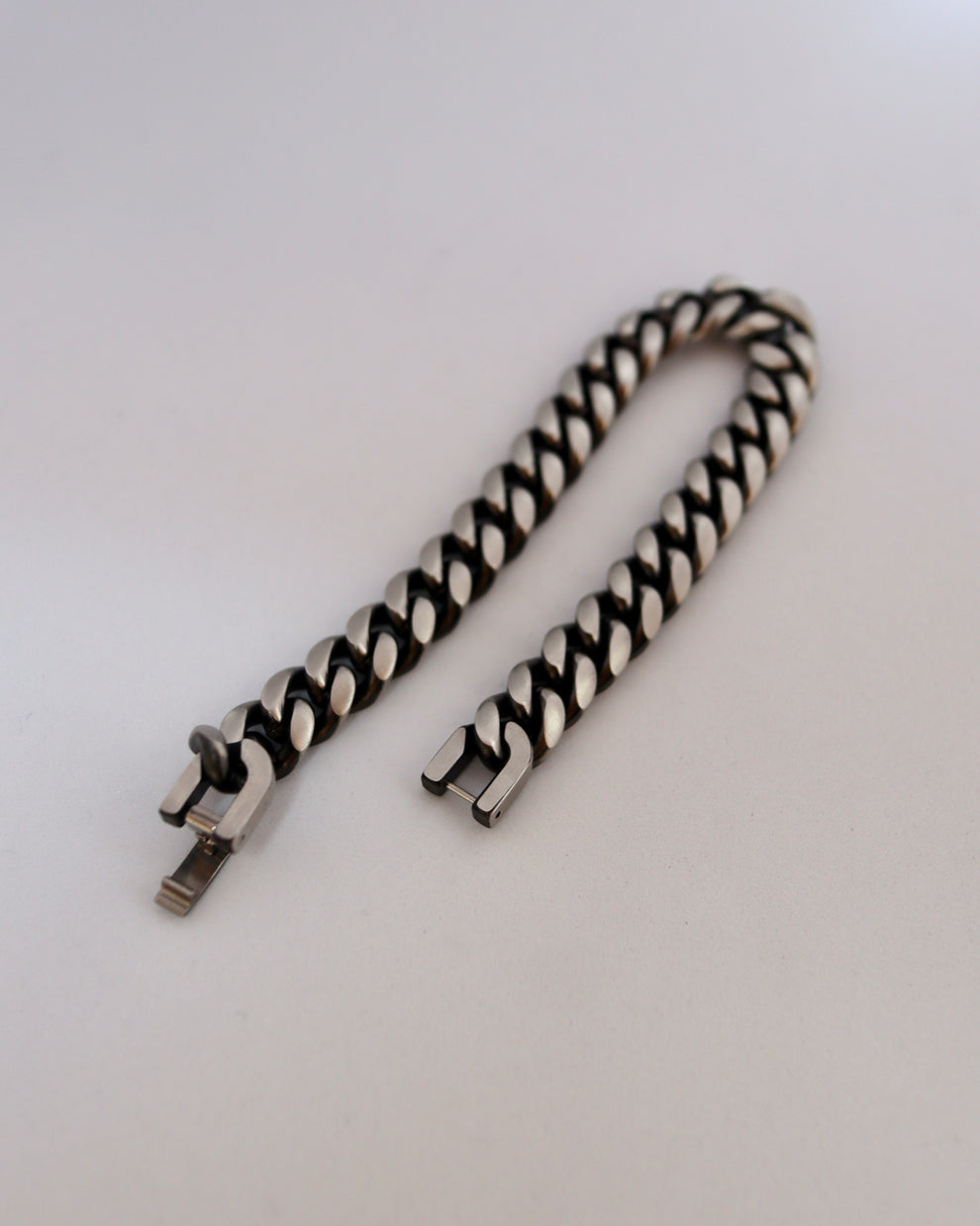 knitting thick stainless bracelet（stainless steel）