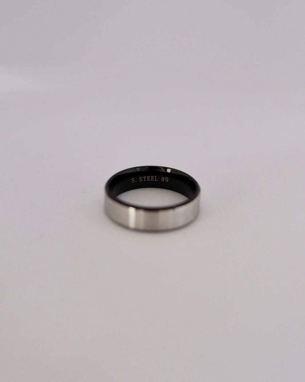 black outline stainless ring（stainless steel）