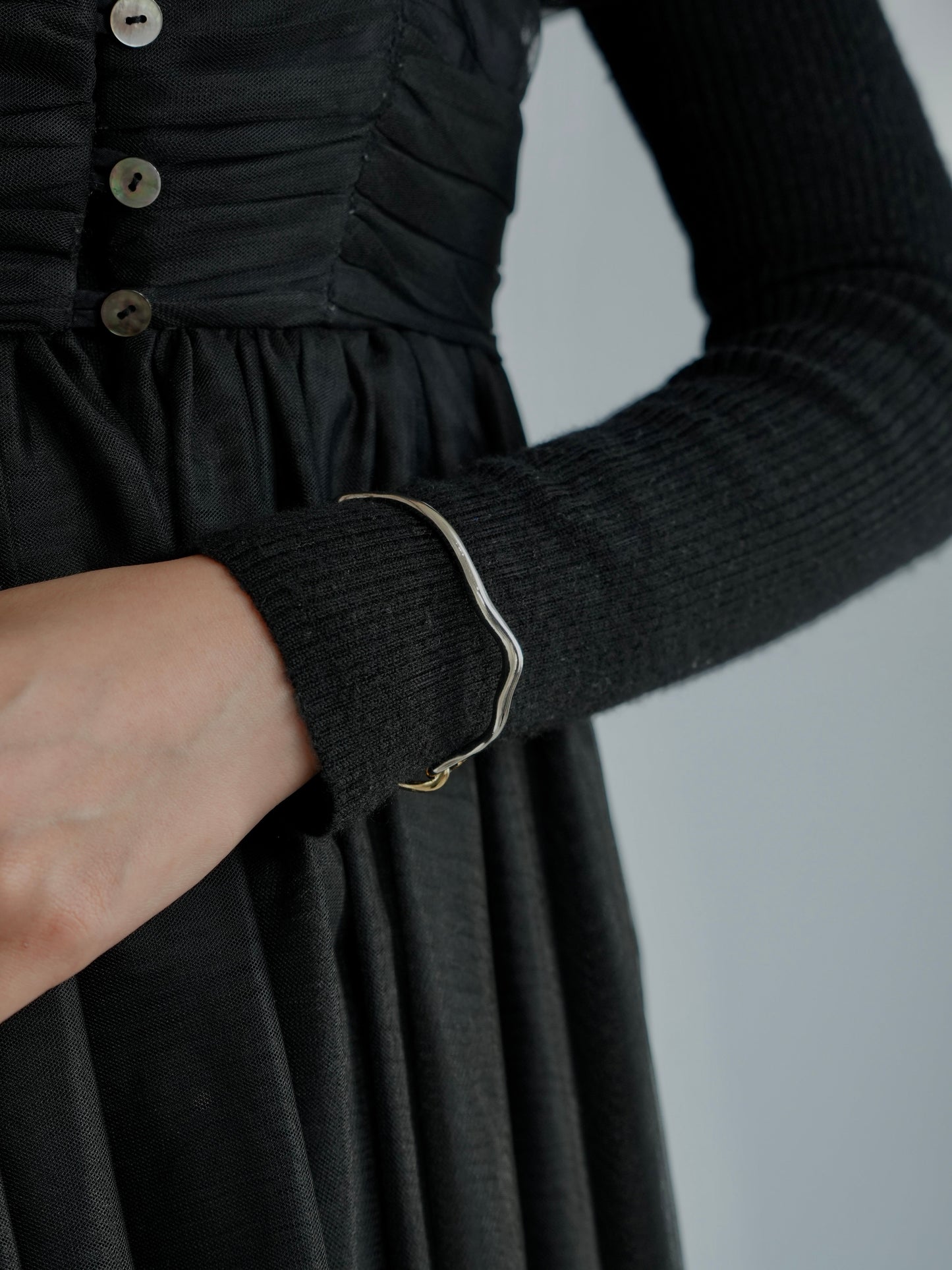 unique hook bangle