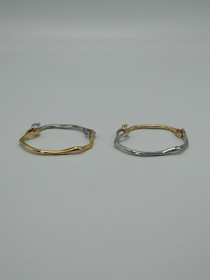 unique hook bangle