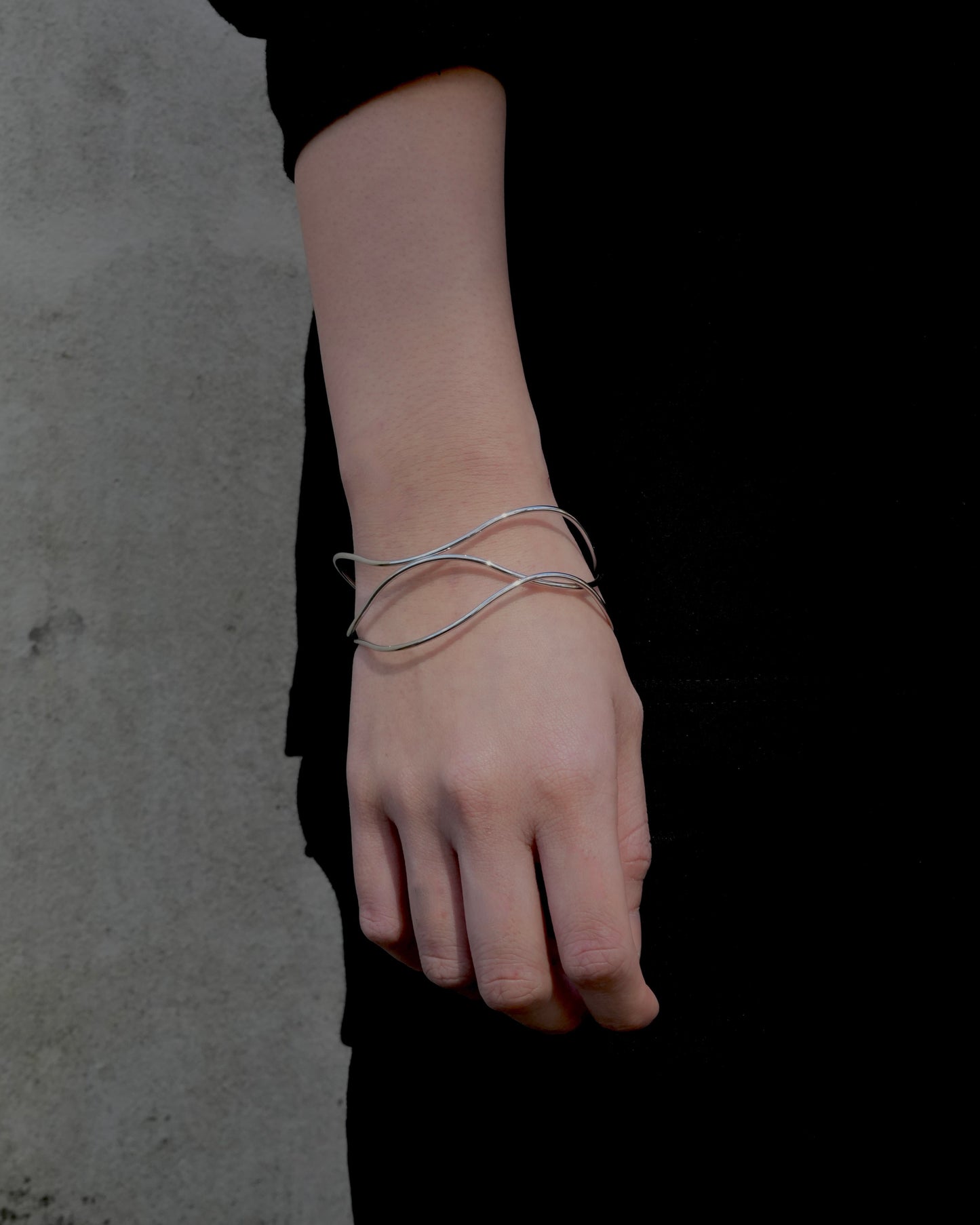 tender wave bangle