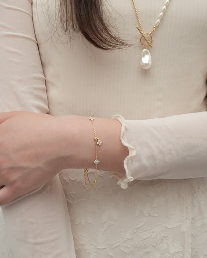 zir clover bracelet