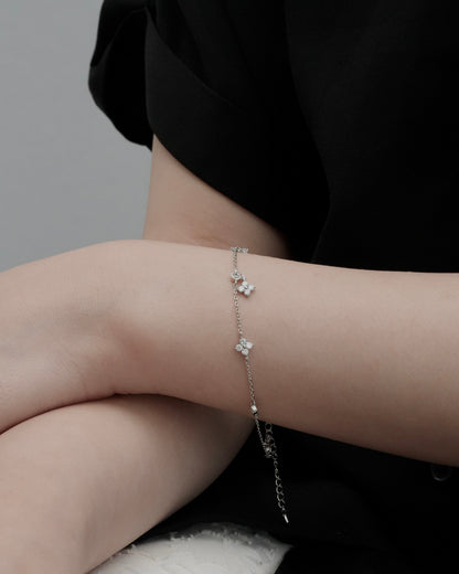 zir clover bracelet