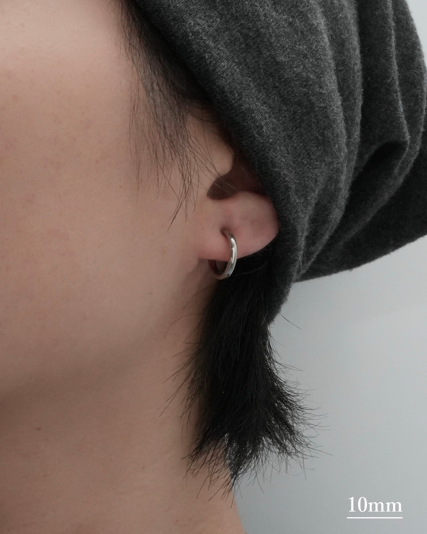 minimal hoop stainless earring (stainless steel)