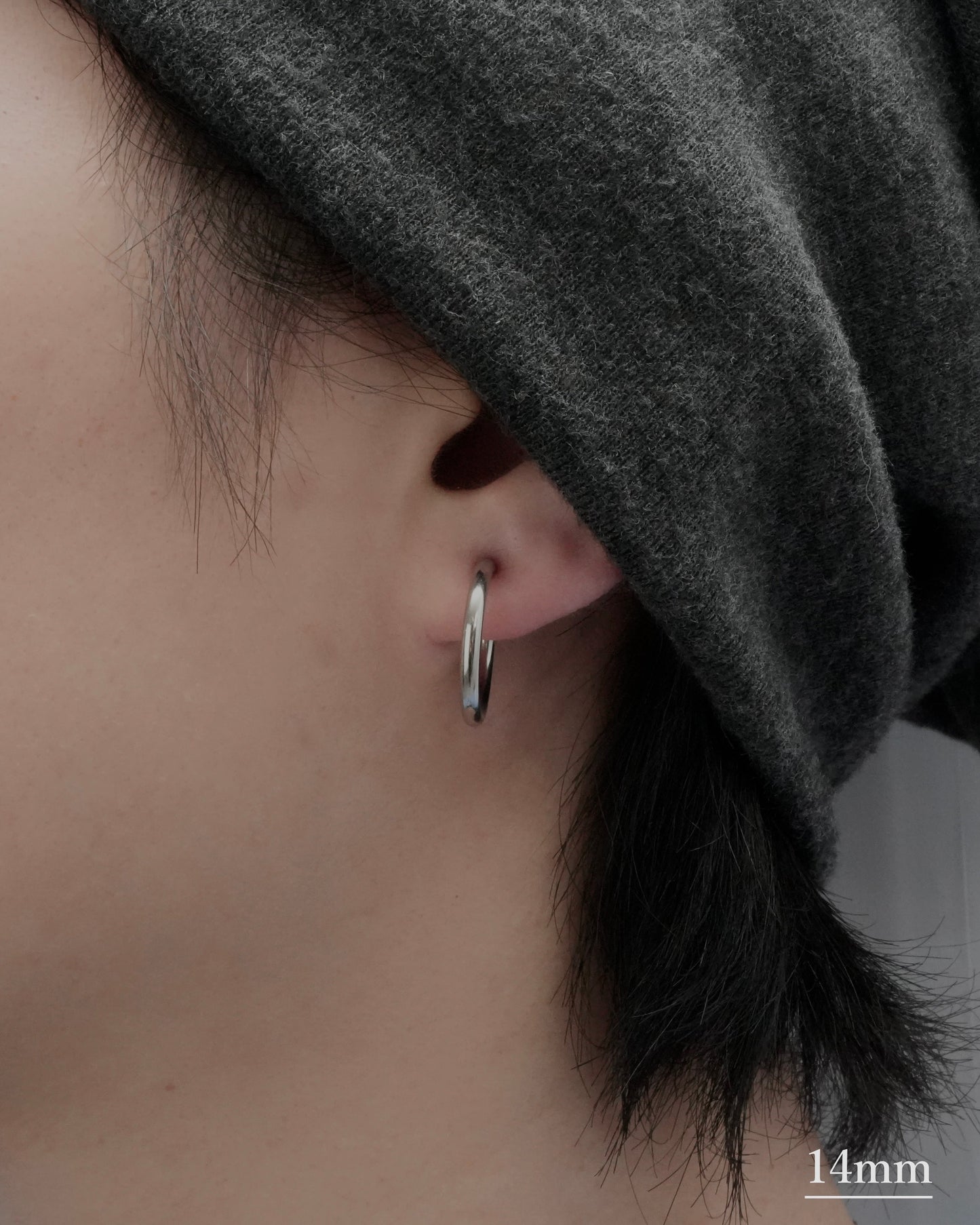minimal hoop stainless earring (stainless steel)