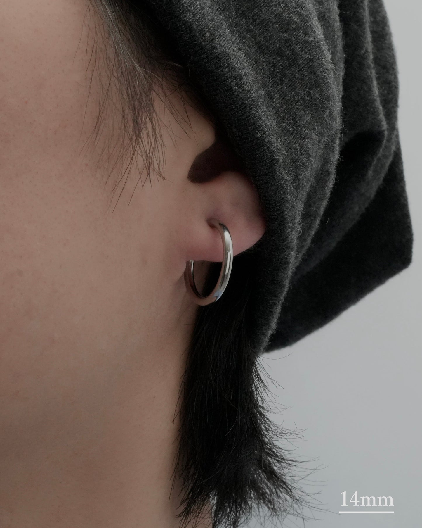 minimal hoop stainless earring (stainless steel)