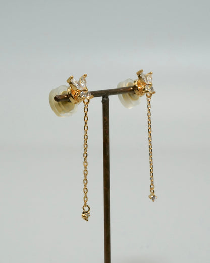 butterfly chain magnetic earring