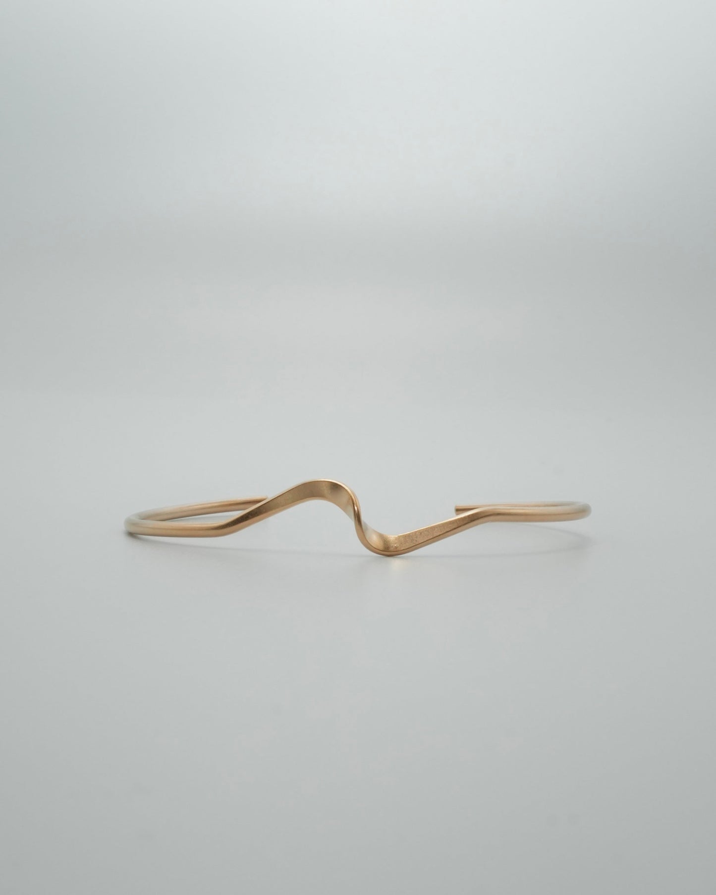 mat wave cuff bangle