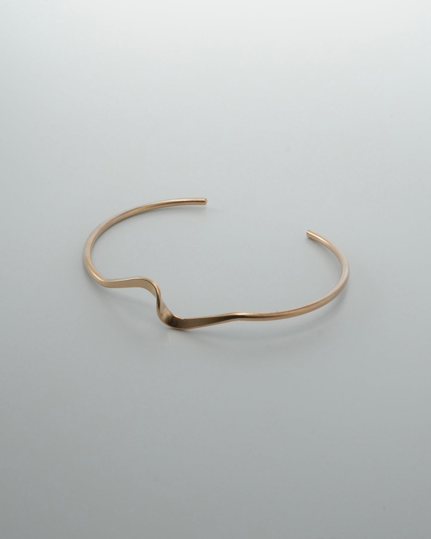 mat wave cuff bangle