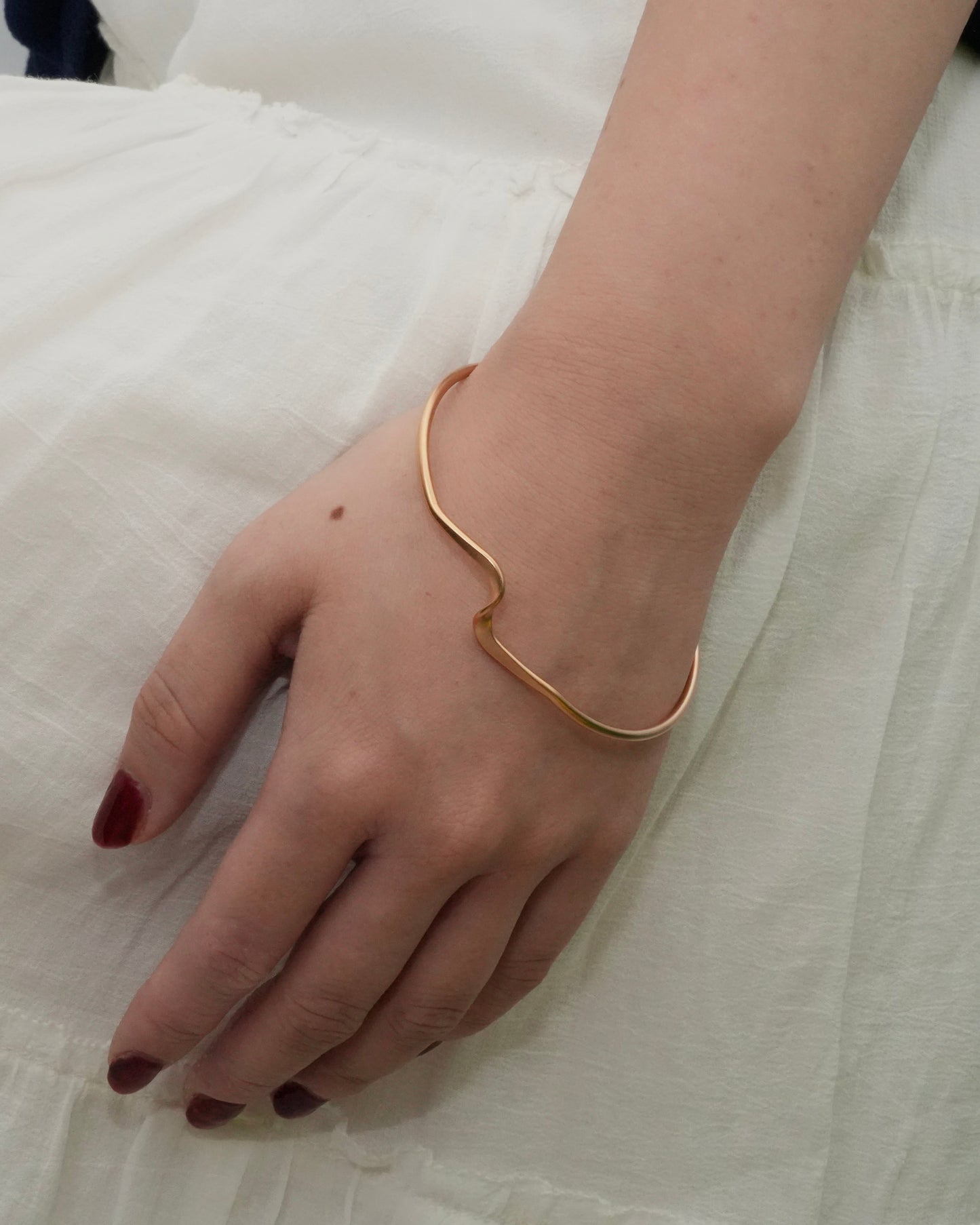mat wave cuff bangle