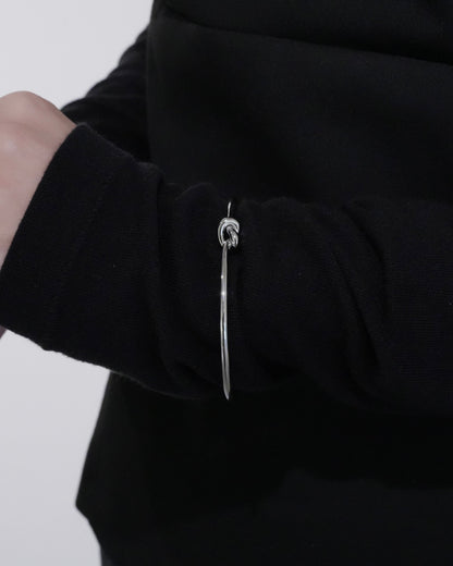 knot stainless bangle (stainless steel)