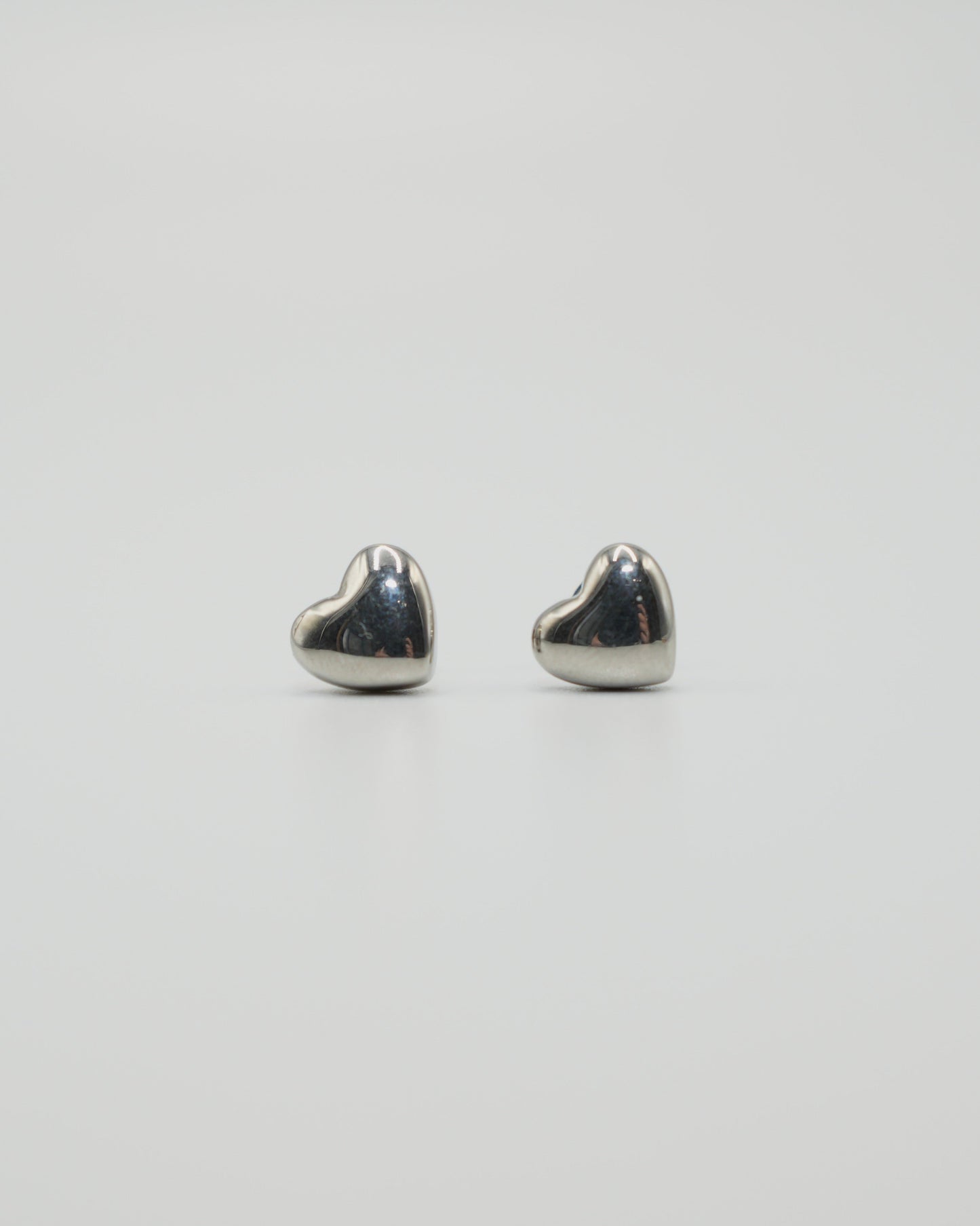 plump heart stainless pierce (stainless steel)