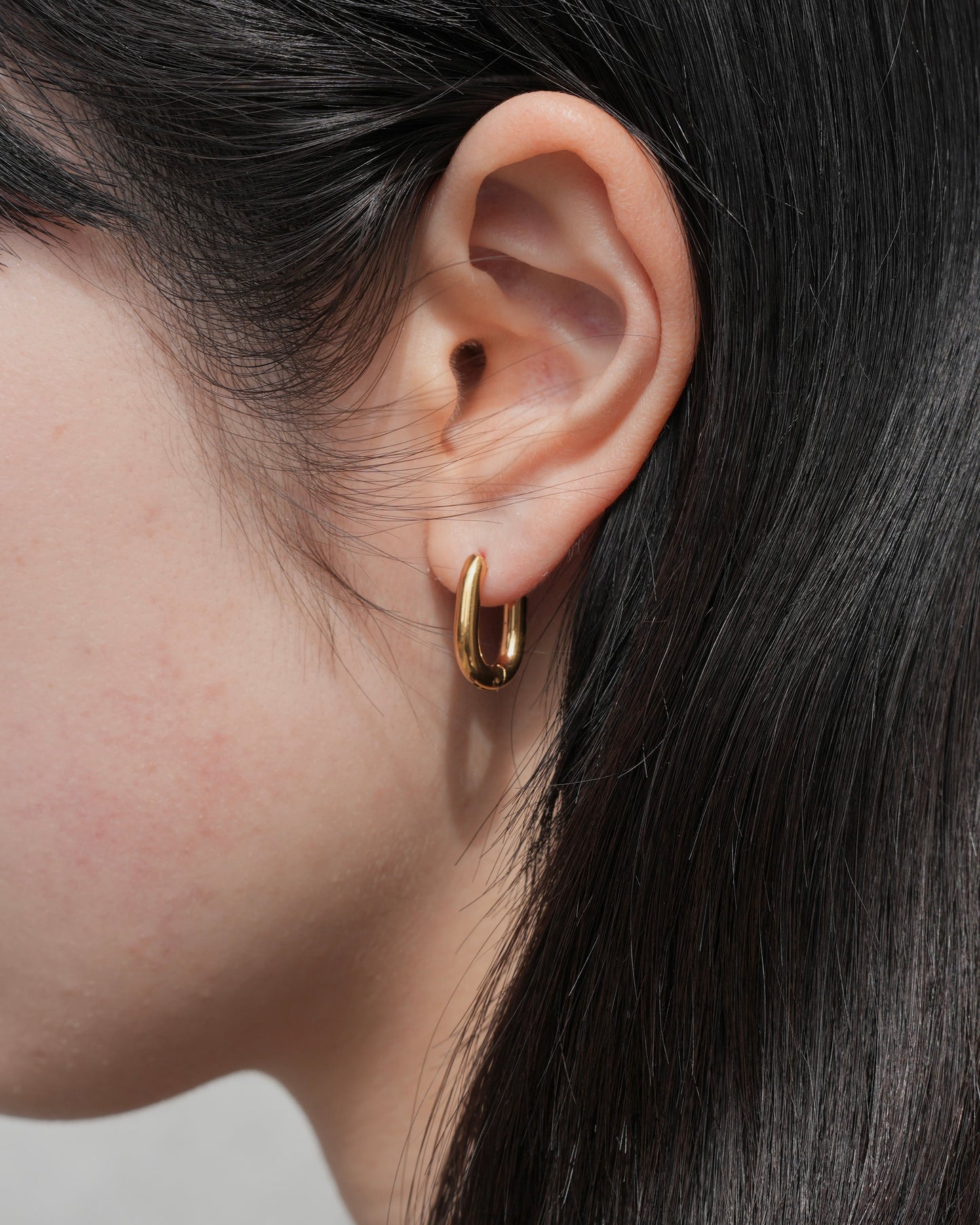 bold oval stainless pierce (stainless steel)