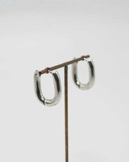 bold oval stainless pierce (stainless steel)