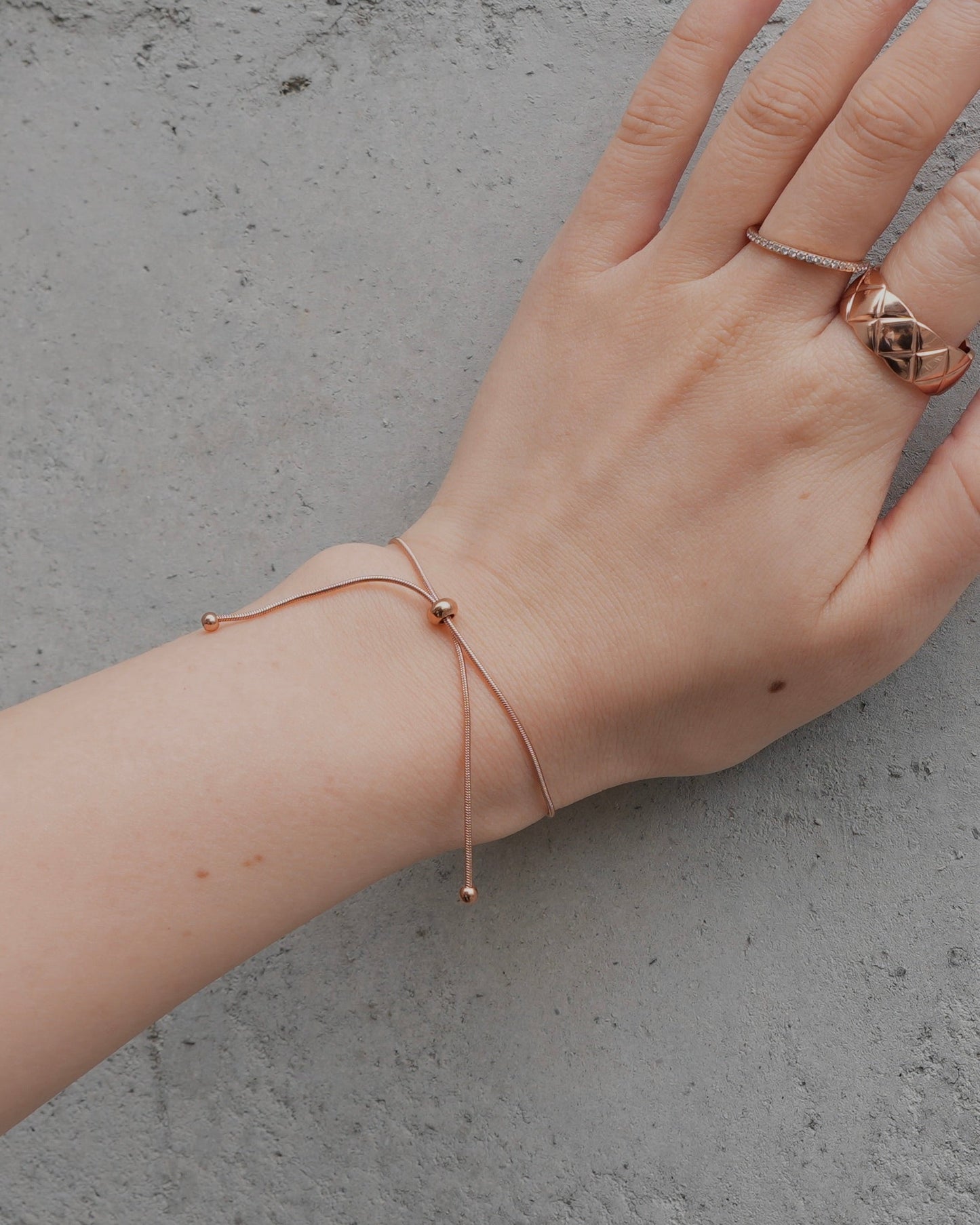 ribbon snake stainless bracelet