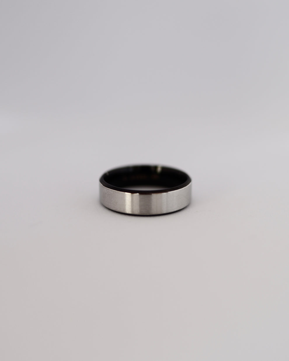 black outline stainless ring（stainless steel）
