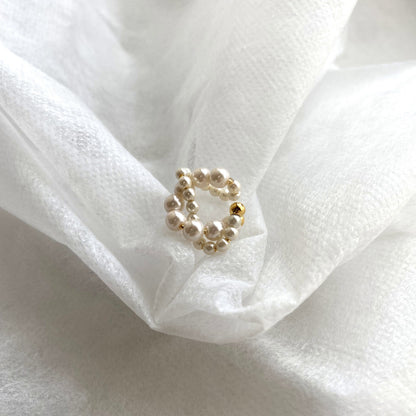 mass pearl ear cuff