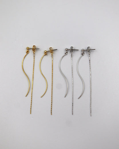 wavy string pierce