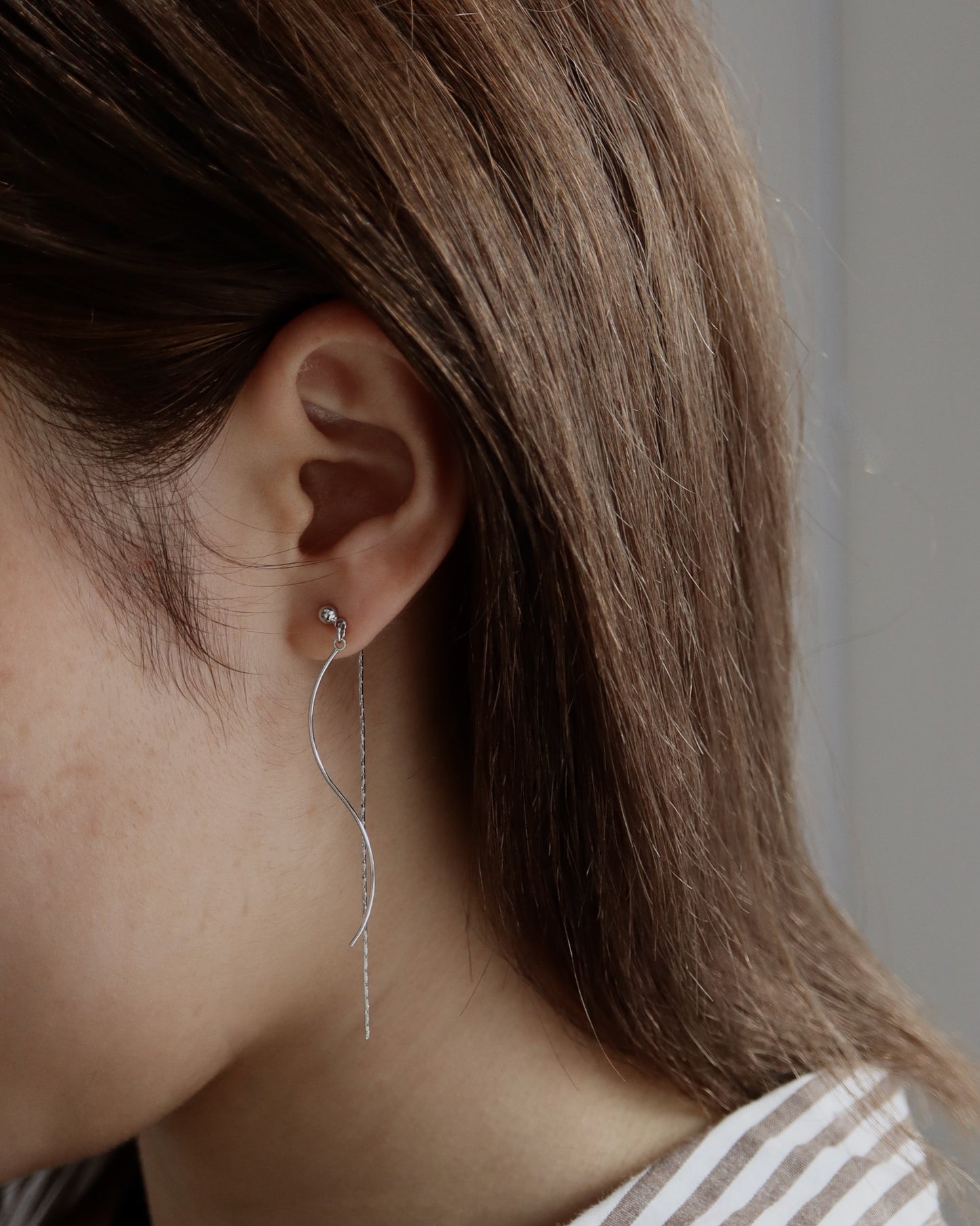 wavy string pierce