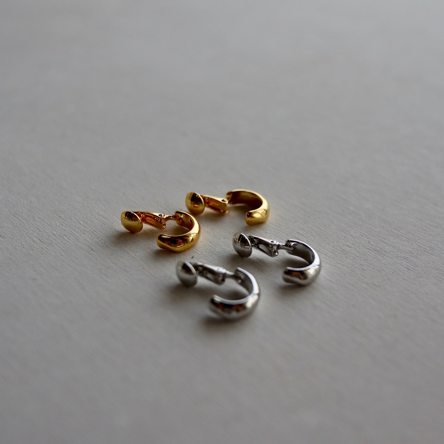 circle clip earring & earcuff