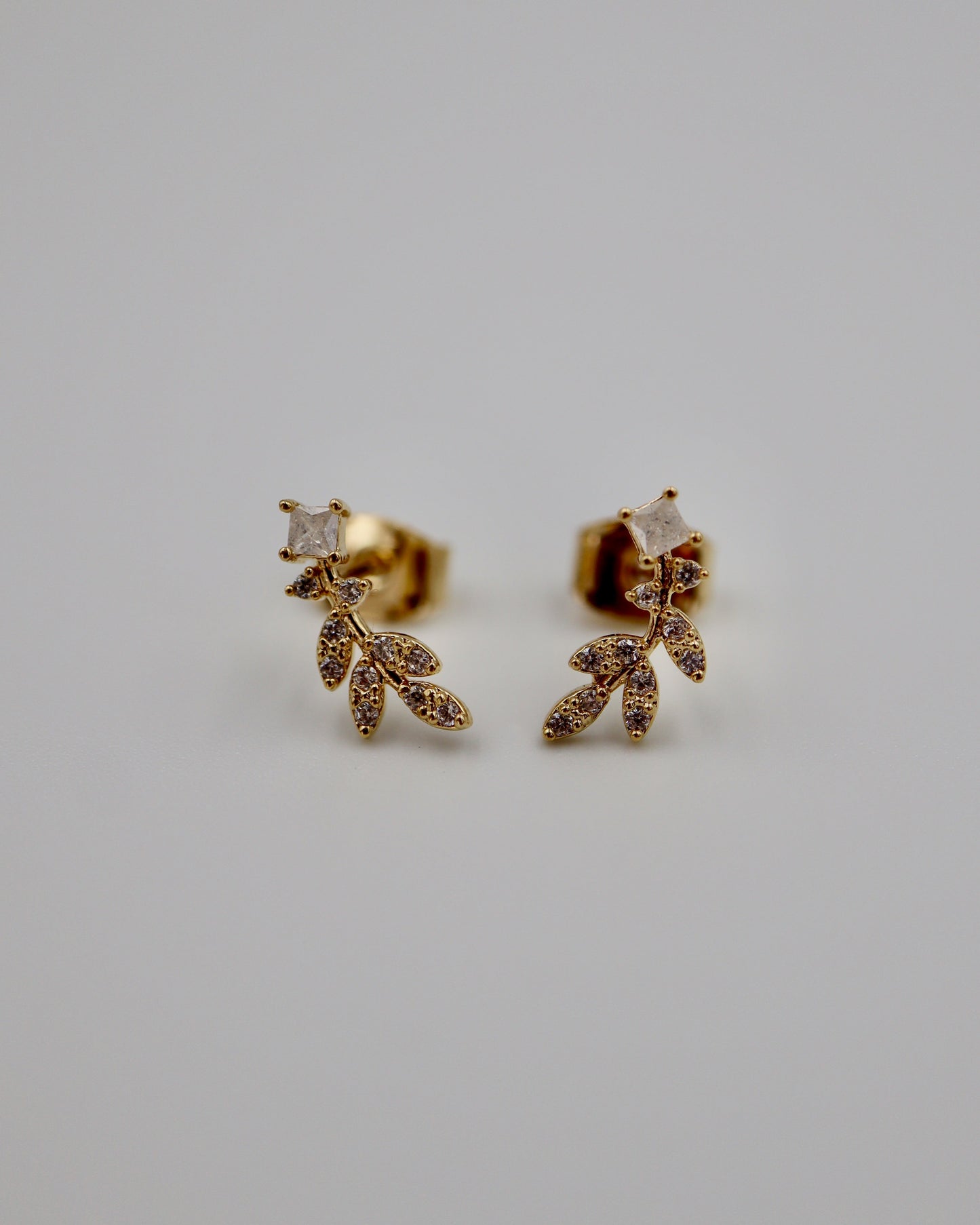 curve leaf pierce & earrings
