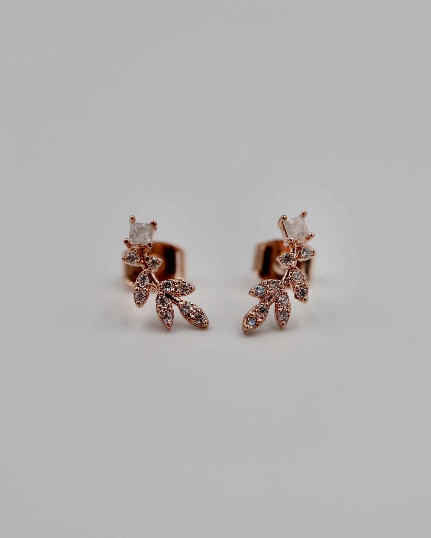 curve leaf pierce & earrings