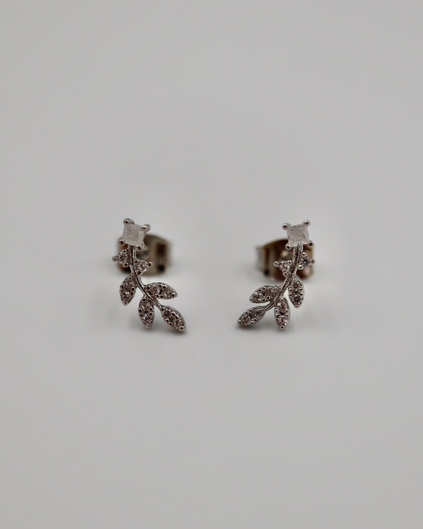 curve leaf pierce & earrings