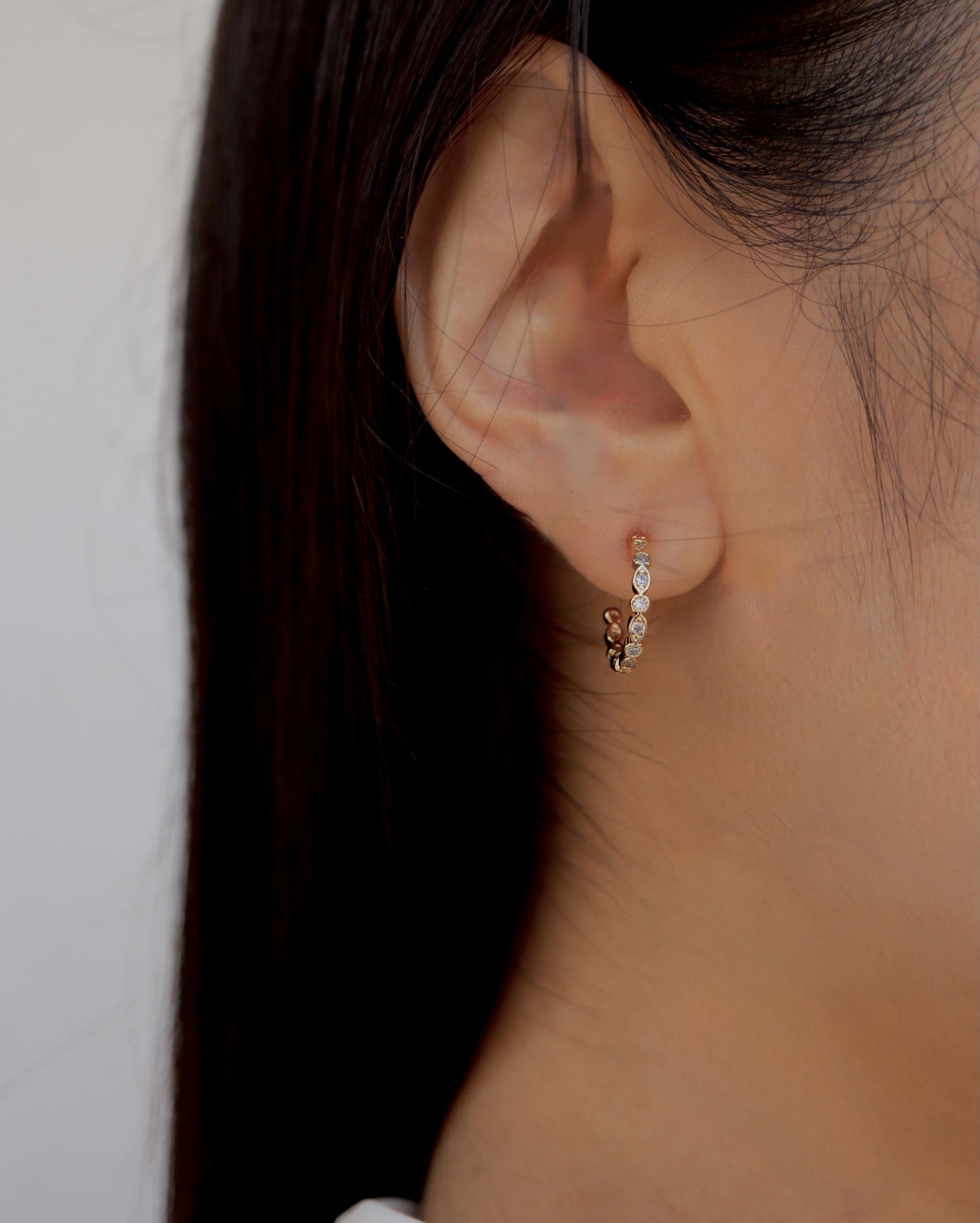 zir hoop pierce