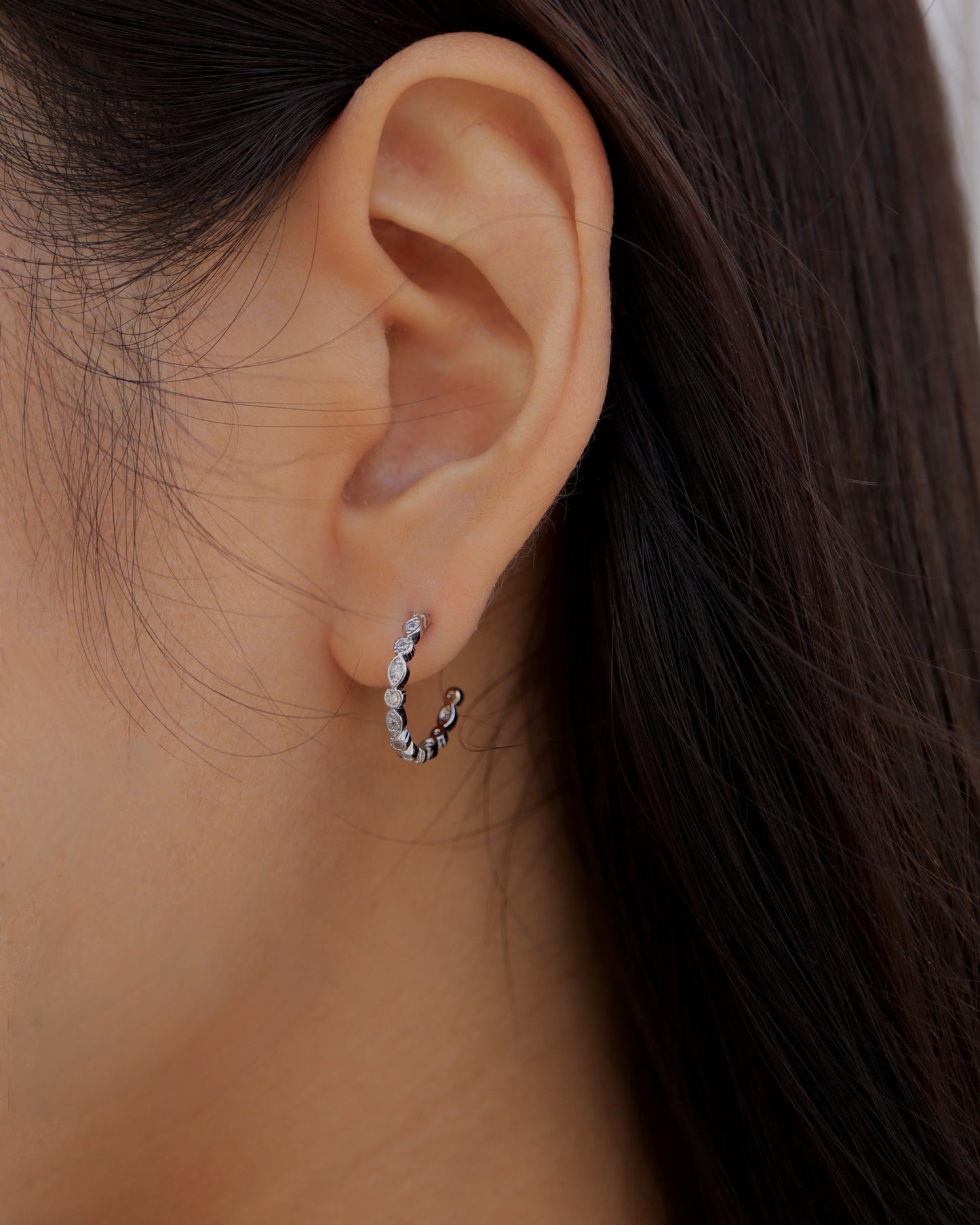 zir hoop pierce