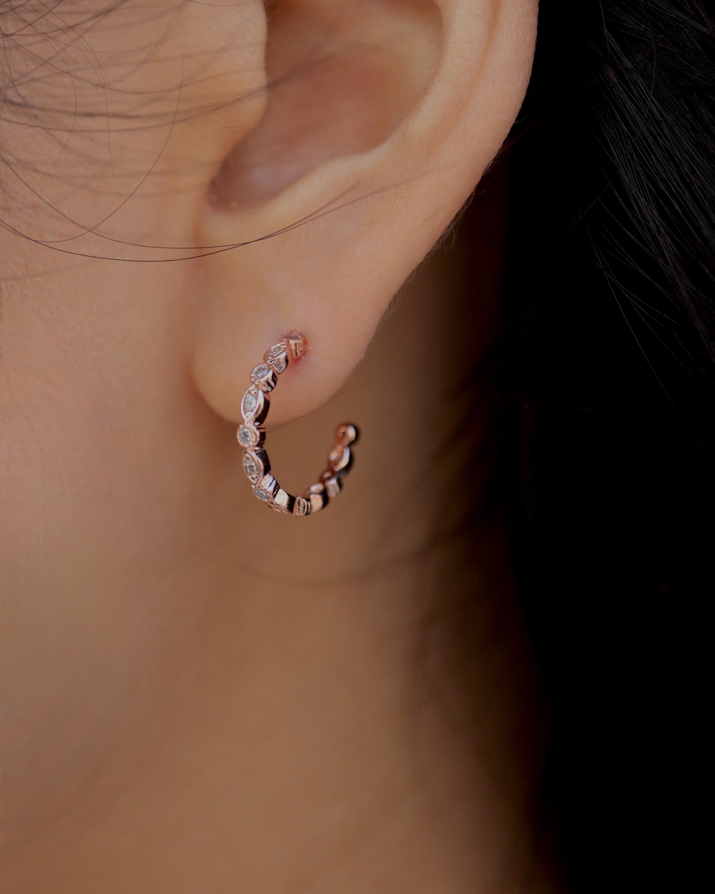 zir hoop pierce