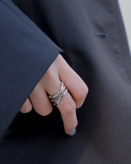 cross line ring