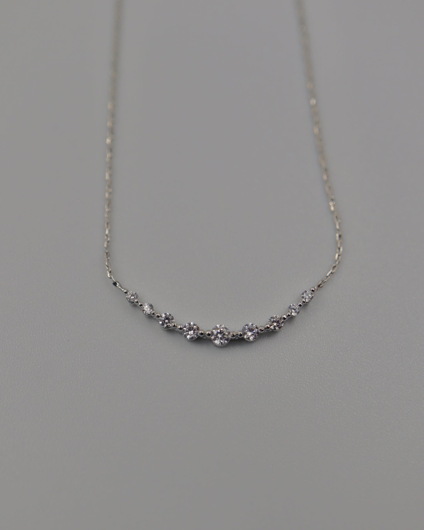 zir long arch necklace