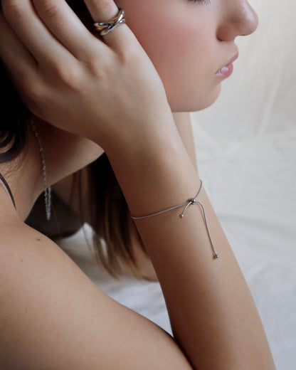 ribbon snake stainless bracelet