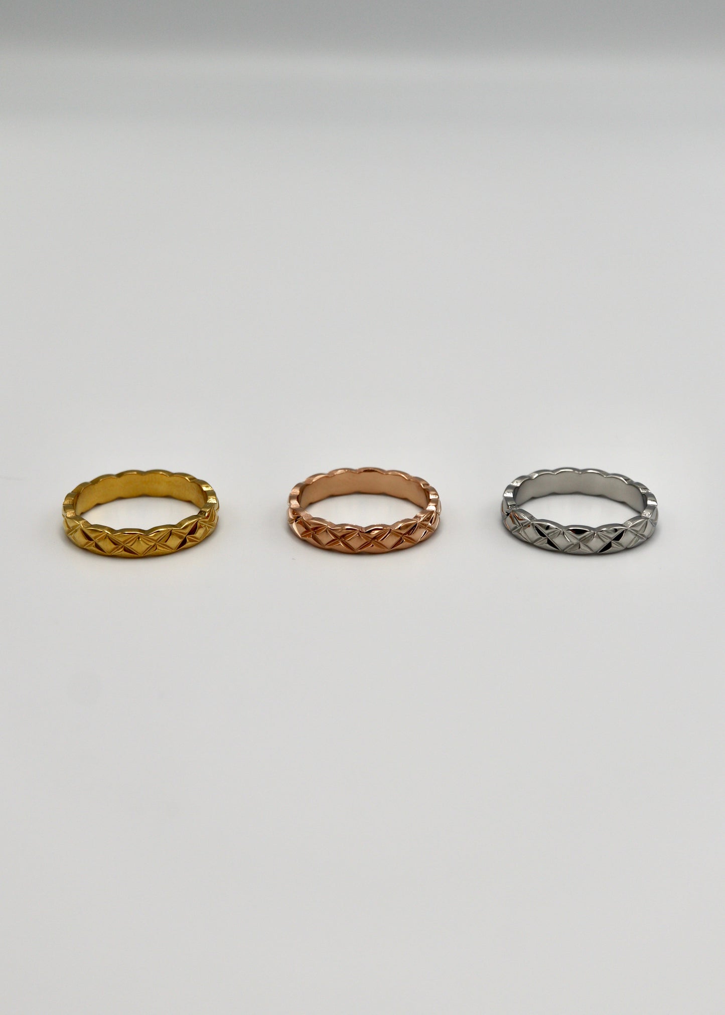 quilting pattern stainless ring
