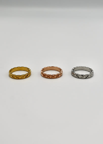 quilting pattern stainless ring