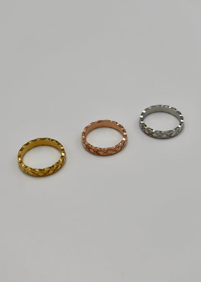 quilting pattern stainless ring