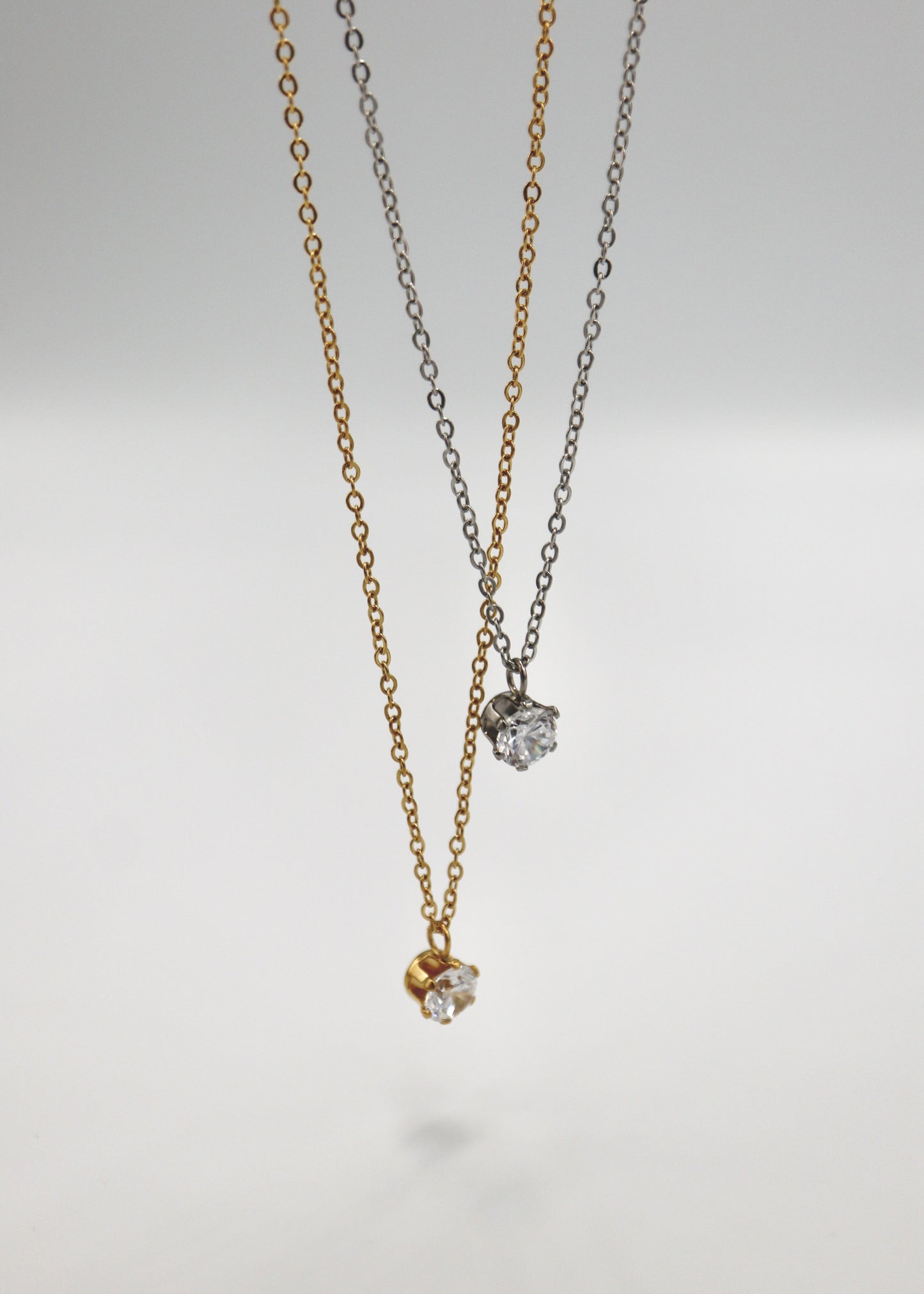 solitaire drop stainless necklace (stainless steel)