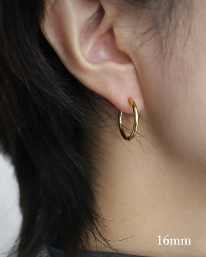 simple hoop stainless pierce