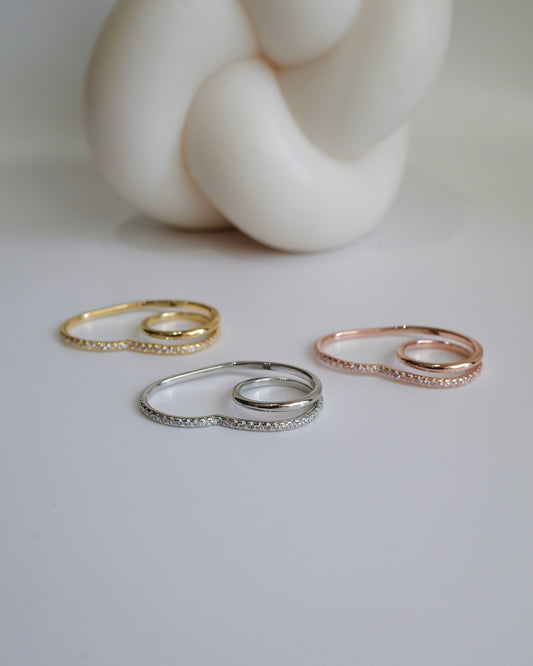 zir heart two finger ring