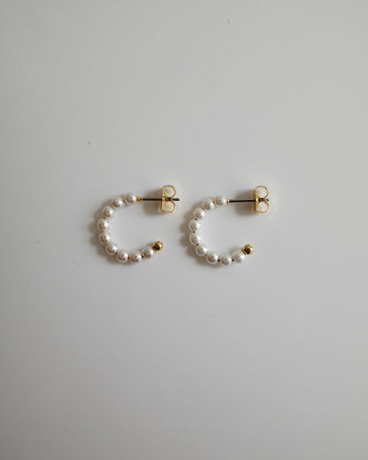 pearl curl pierce